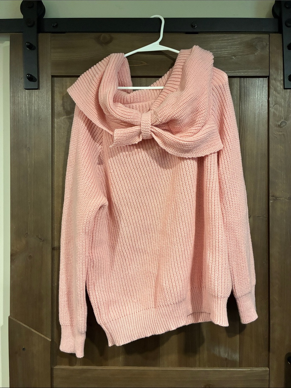Off-shoulder big bow sweater size 3X